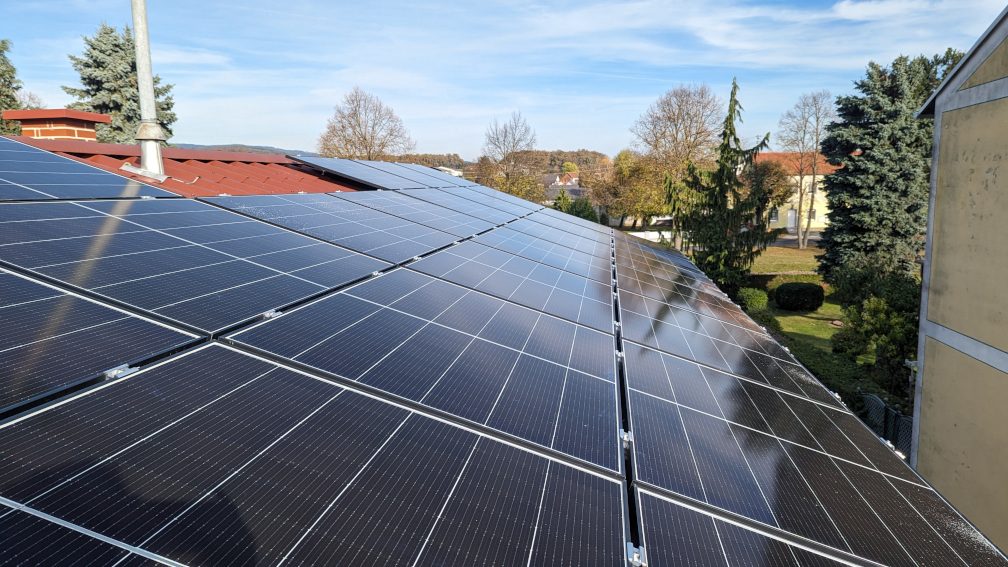 Gereinigte Photovoltaik-Anlage